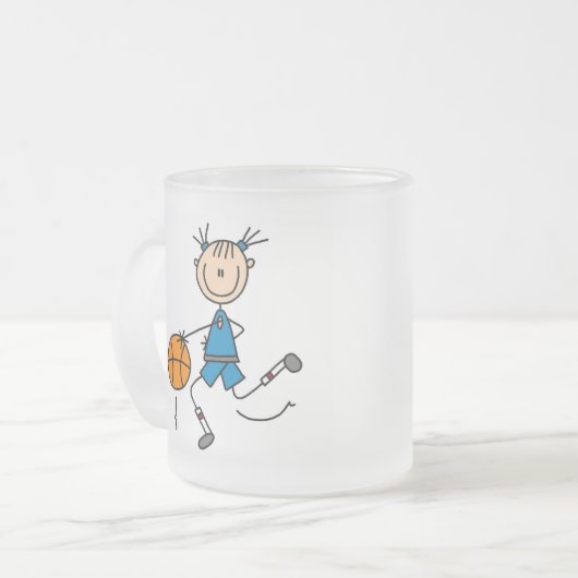 青い女の子のバスケットボールのTシャツおよびギフト フロストグラスマグカップ (正面左)