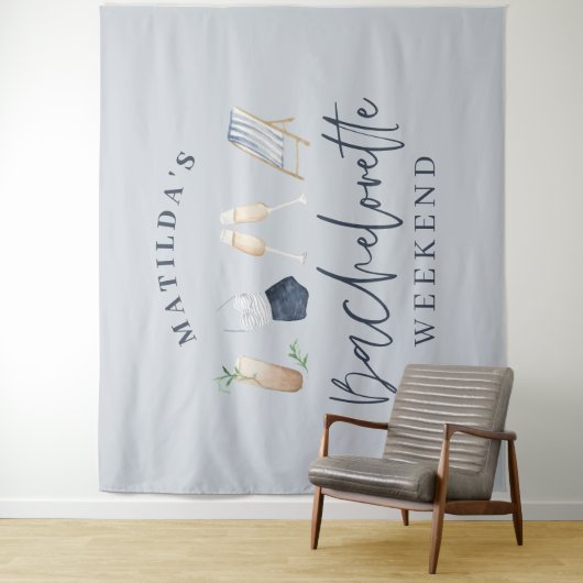 青い女の子のモダンなドリンク バチェロレッテウィークエンド タペストリー (インサイチュ)