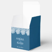 青い宗教のキューブの結婚白いレース フェイバーボックス (オープン)