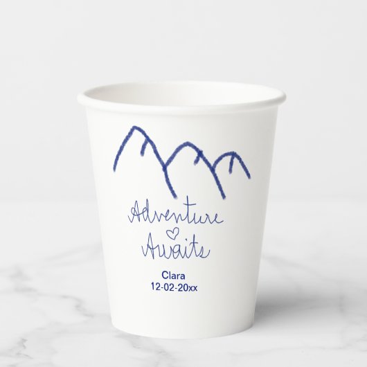 青い山の冒険が待っています 心に名前を付けましょう 紙コップ (正面)