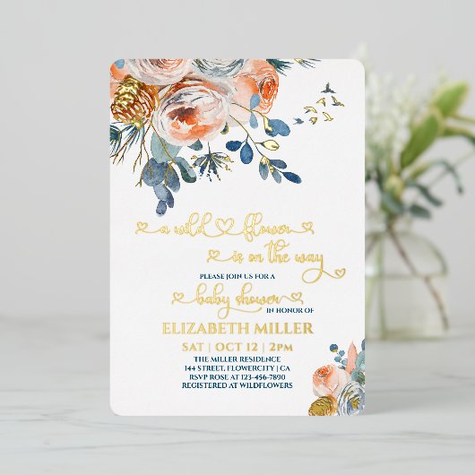 青い山花が赤ちゃん女の子のシャワーに向かっている 箔招待状 (立ち正面)