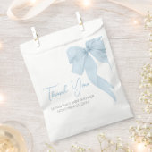 青い弓で男の子のシャワー フェイバーバッグ (クリップ留めされた状態)