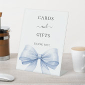 青い弓白いカードのギフトのサイン 台座サイン (インサイチュ)