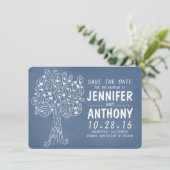 青い愛ハートの木の素朴な保存日付カード セーブザデート (スタンド正面)