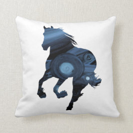 青い投球のクッションの野生の馬 クッション