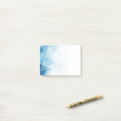 青い抽象芸術の投稿 – メモ ポストイット (デスク上)