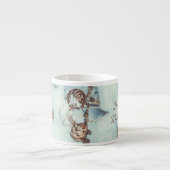 青い新雪のカラマツのコーン エスプレッソカップ (正面)