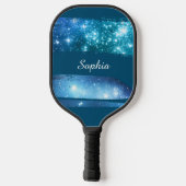 青い星ブラシストローク、白いスクリプト名、青 ピックルボールラケット (裏面)