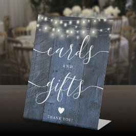 青い木素朴の紐がカードとギフトを点灯 台座サイン