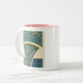 青い東洋のデザインと笑顔の顔 ツートーンマグカップ (正面左)