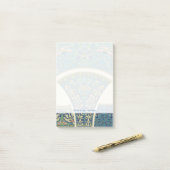 青い東洋のデザインと笑顔の顔 ポストイット (デスク上)