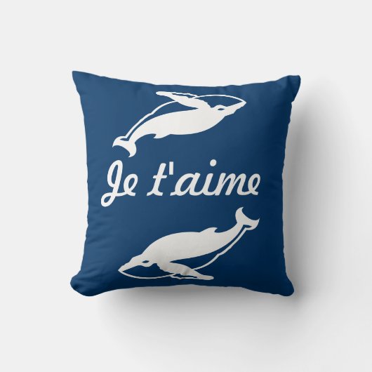 青い枕の上の白いクジラ Je t'aime クッション (正面)