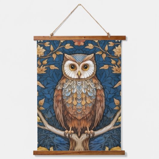 青い枝の上にフクロウの秋の背景アールヌーボー 吊り下げ型タペストリー (正面)