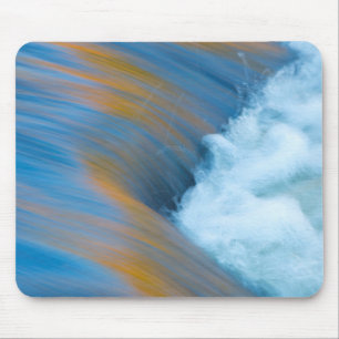 青い水のアブストラクト、カナダ マウスパッド