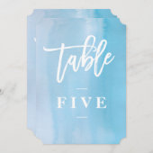 青い水彩画の結婚式テーブルナンバー 招待状 (正面/裏面)