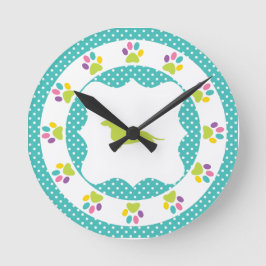 青い水玉模様の虹の足のプリントのダックスフント ラウンド壁時計