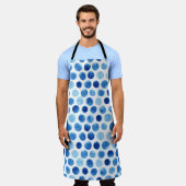青い水玉模様、水色のシームレスなパターン。 エプロン (着用した状態)