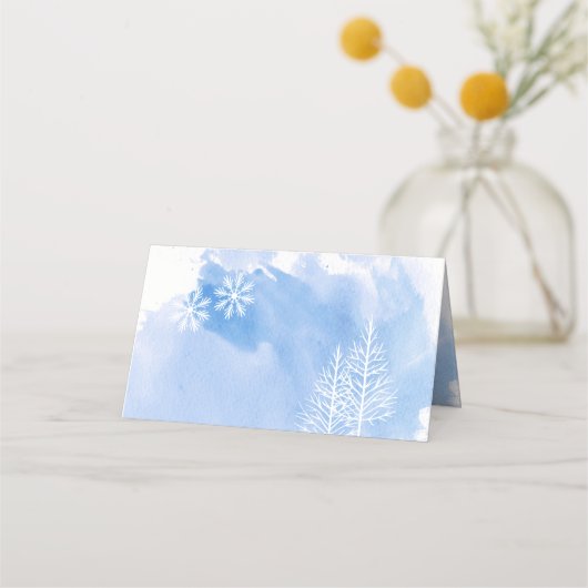 青い水色と木の冬の結婚式のエスコートカード プレイスカード (裏面)