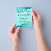 青い水色の大理石 チラシ (手)