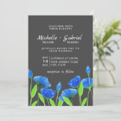 青い水色の花フローラ結婚の。ブラック 招待状 (スタンド正面)
