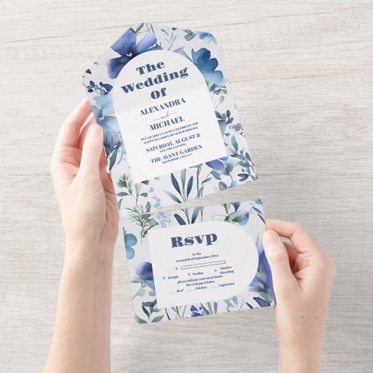 青い水色ペリウィンクルワイルドフラワー結婚ズ オールインワン招待状 (貼ってはがせる)
