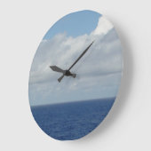 青い海とふわふわの雲の壁掛け時計 ラージ壁時計 (傾斜)