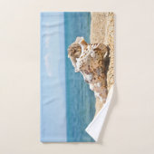 青い海のカーバラビーチの大きな澄ん貝殻 バスタオルセット (ハンドタオル)