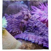 青い海紫のタコのシャワーカーテン シャワーカーテン (正面)