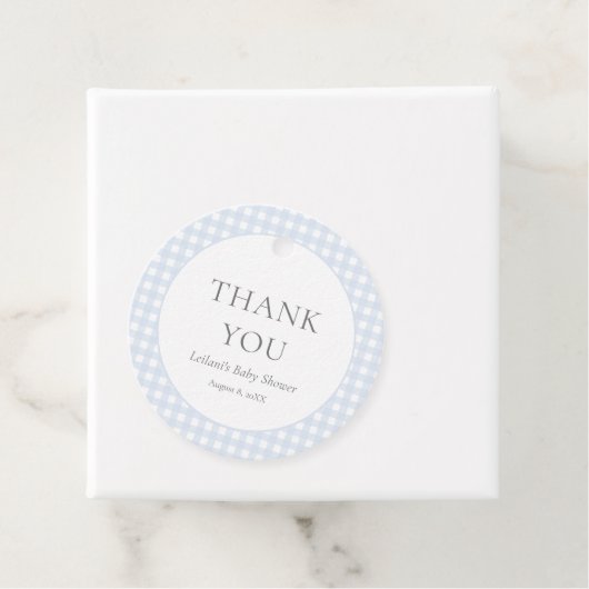 青い淡い色のギンガム少年の赤ちゃんシャワー フェイバータグ (インサイチュ)