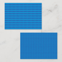 青い澄ん空が穏やかな深い青の上に広がる プレイスカード