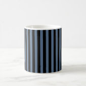 青い灰色と黒のストライプ コーヒーマグカップ (中央)