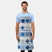 青い灰色の幾何学的パターン エプロン (着用した状態)