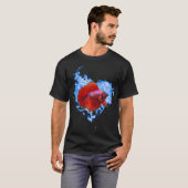 青い炎のハートの中の赤いベタ Tシャツ (正面フル)
