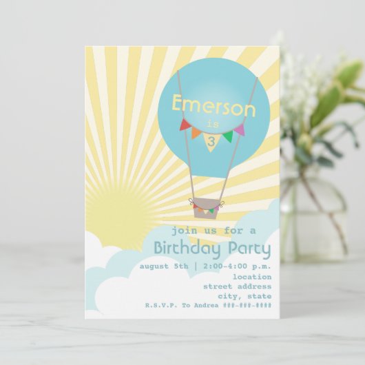 青い熱気の気球の子供の誕生日のパーティー 招待状 (スタンド正面)