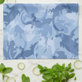 青い爬虫類カモフラージキッチンタオル キッチンタオル (折り畳み)