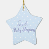 青い男の赤ちゃんの睡眠のドアの印 セラミックオーナメント (左)