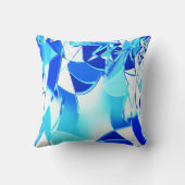 青い画像の切り抜きは不規則にねじれている クッション (裏面)