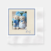 青い白いクロシェのイチジク結婚のカップル 縁ありカクテルナプキン (正面)