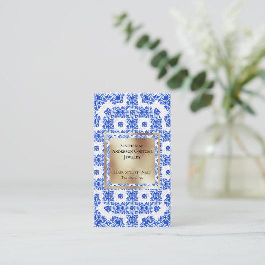 青い白いタイル金ゴールドの四角地中海のモダン形 名刺 (スタンド正面)