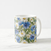 青い白いデイジーの花 コーヒーマグカップ (正面右)