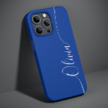 青い白い書エレガント跡のスクリプト名 Case-Mate iPhone 14ケース<br><div class="desc">青い白の書道のスクリプトのタイポグラフィ名エレガントカスタムiPhone 14電話のケースは、青い背景に手の書道のスクリプトのにモダンは、あなたの名前を持つトレンディーとデザインを特徴と。©Evco Studio www.zazzle.com/store/evcostudioによる設計</div>