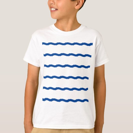 青い白い波のストライプパタ航海のーン Tシャツ (正面)