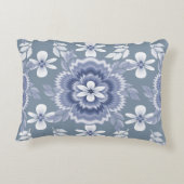 青い白い花柄 アクセントクッション (裏面)