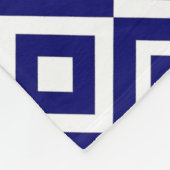 青い白のジオメトモダンリパターンをパーソナライズ フリースブランケット (角)