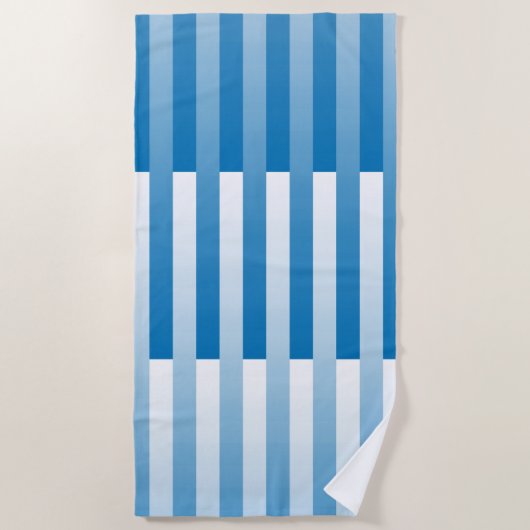 青い白のパタストライプのーン ビーチタオル (正面)