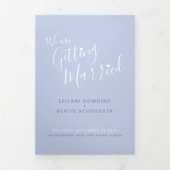 青い白の結婚小さなハートのオールインワン 三つ折り招待状 (カバー)