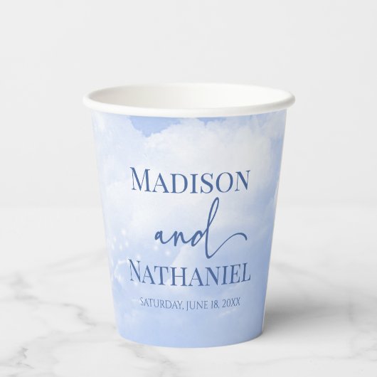 青い白の輝く雲の夢のようなエレガントな結婚式 紙コップ (裏面)