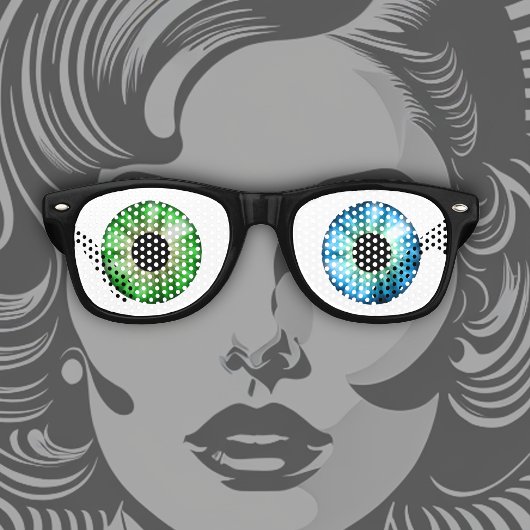 青い目と緑の目！ レトロサングラス