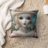 青い目のヴィンテージ人形 クッション (ブランケット)
