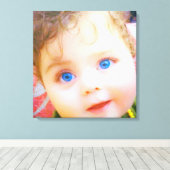 青い目の子供 キャンバスプリント (インサイチュ (ウッドフロア))